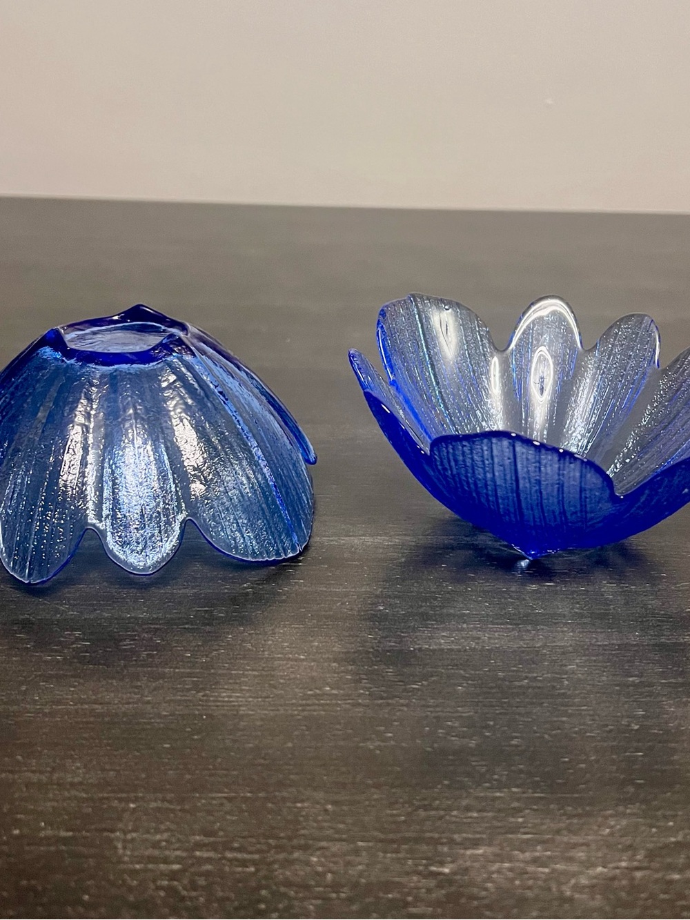 VTG Arcoroc France Cobalt Blue Glass Lotus Flower Bowl Set Of 2 MCM